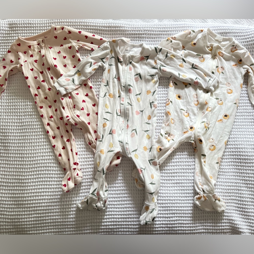 Petit Lem Baby Girl Sleepers 9M- set of 3
